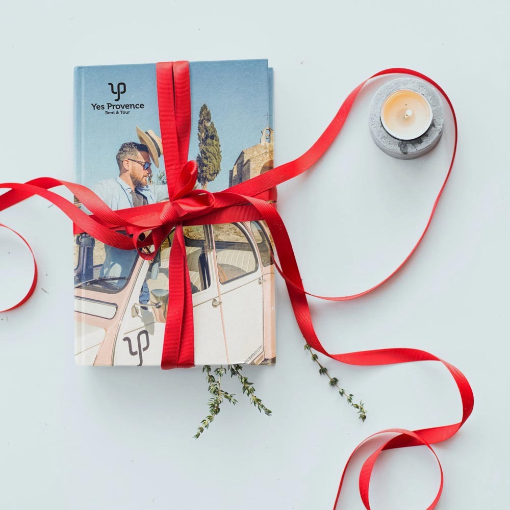 Pensez également à offrir un bon cadeau à vos proches ! Pensez également à offrir un bon cadeau à vos proches !
