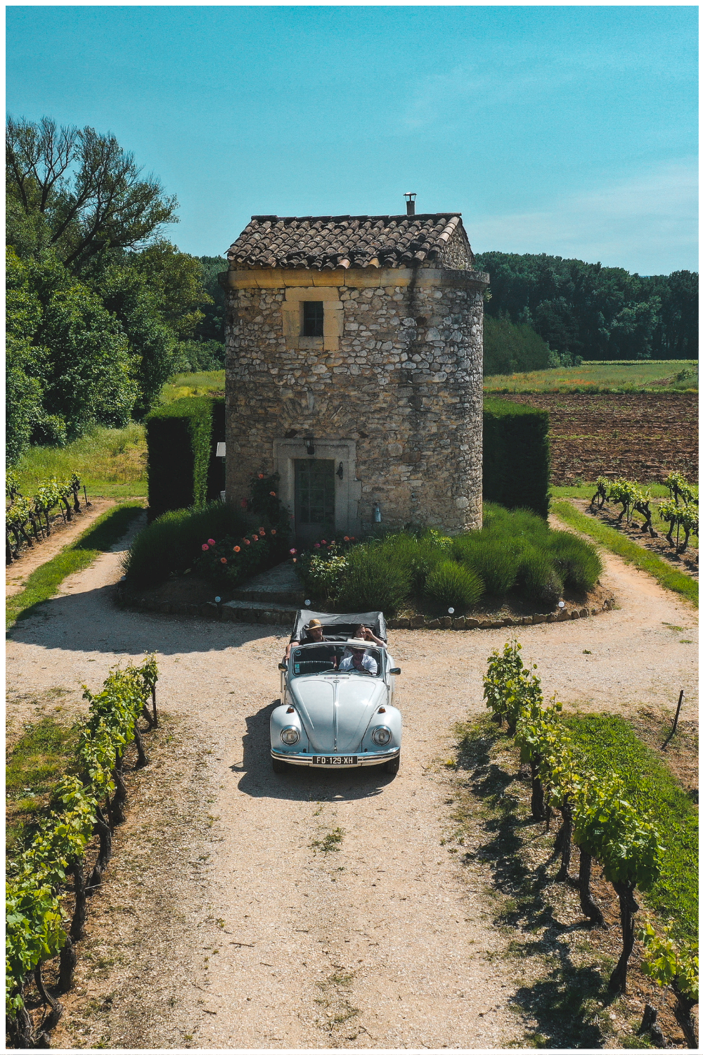 Location coccinelle cabriolet en Provence