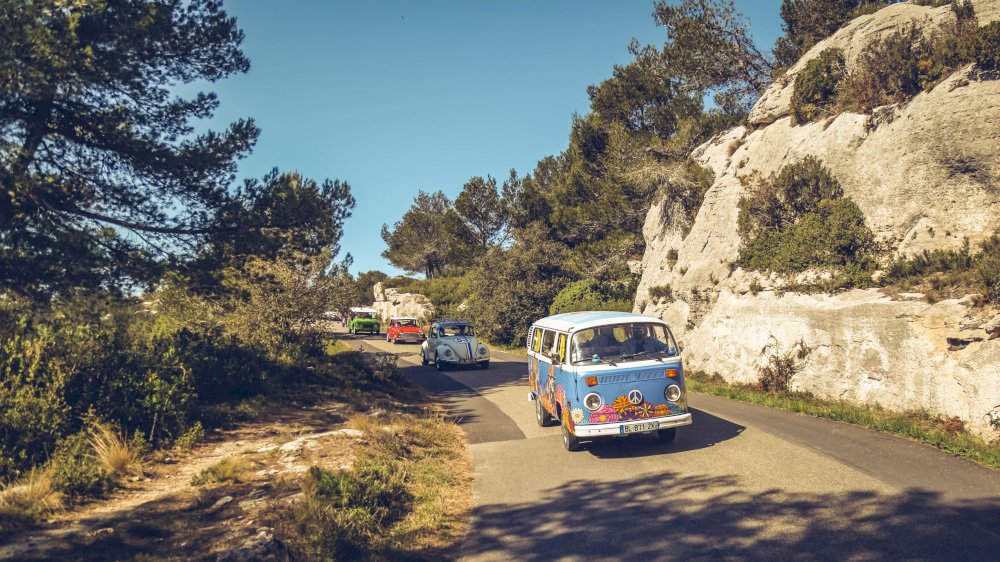 La chaine TV LCI parle des locations de voitures vintage en Provence La chaine TV LCI parle des locations de voitures vintage en Provence