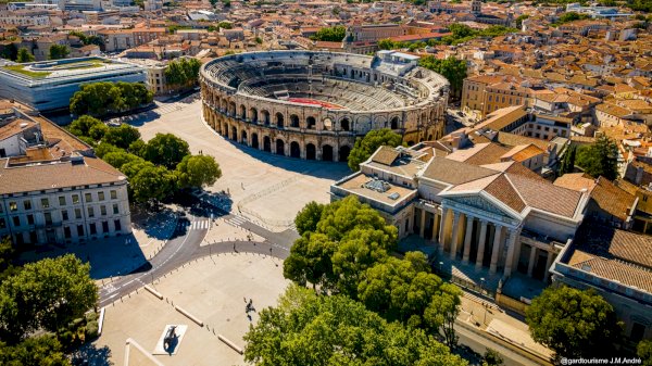 Nîmes